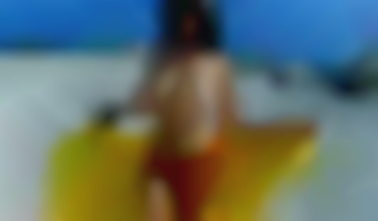Naked girl that are a milfs sheletrs!